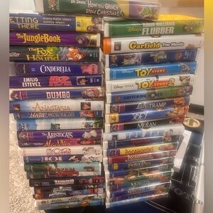 Disney VHS Children’s movies Bulk of 41.